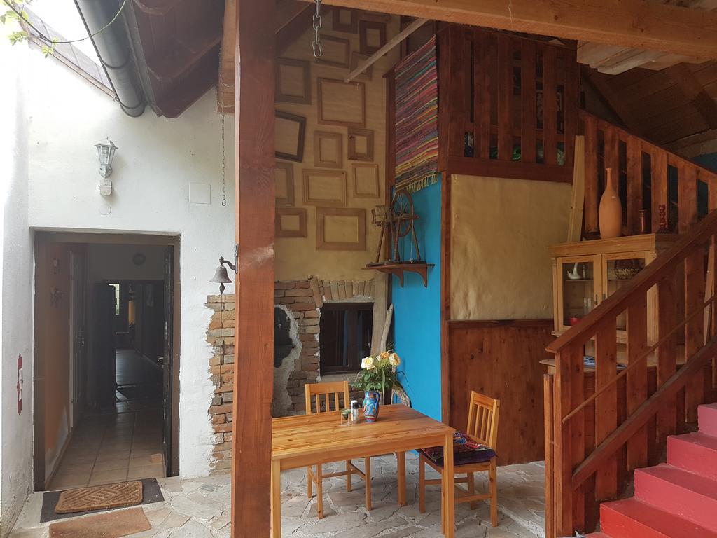 Gaestehaus Kleine Muehle 多瑙河畔克雷姆斯 外观 照片